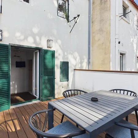 Апартаменты Charming 1br W/ Terrace In Alfama | By Airnest