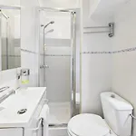 Charming 1br W/ Terrace In Alfama | By Airnest Appartement Lisboa