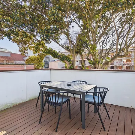 Charming 1br W/ Terrace In Alfama | By Airnest Lisboa