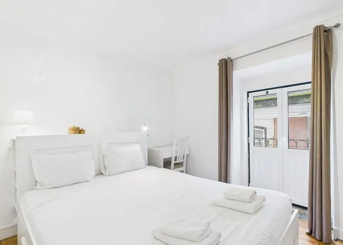 Apartmán Charming 1br W/ Terrace In Alfama | By Airnest